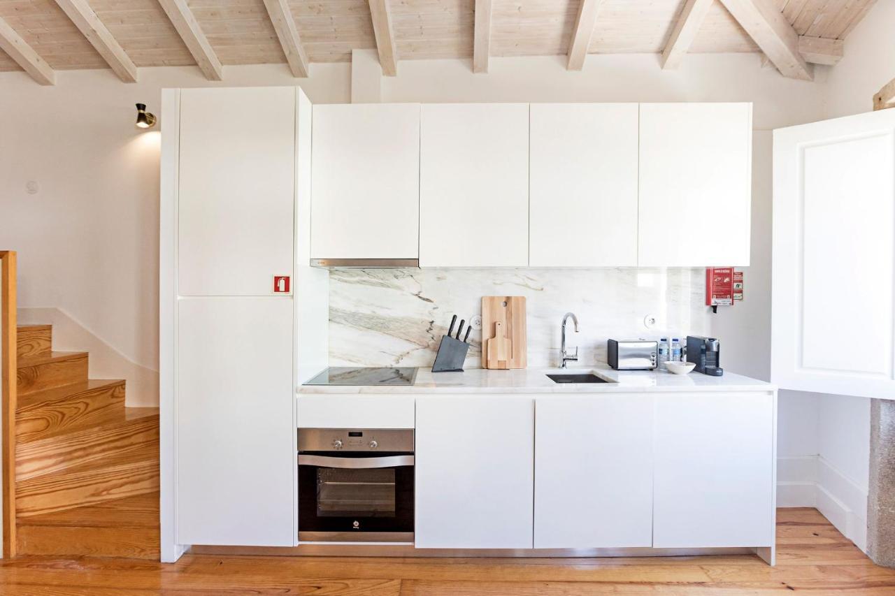 D. Joao IV Apartments By Lovelystay Porto Exterior foto